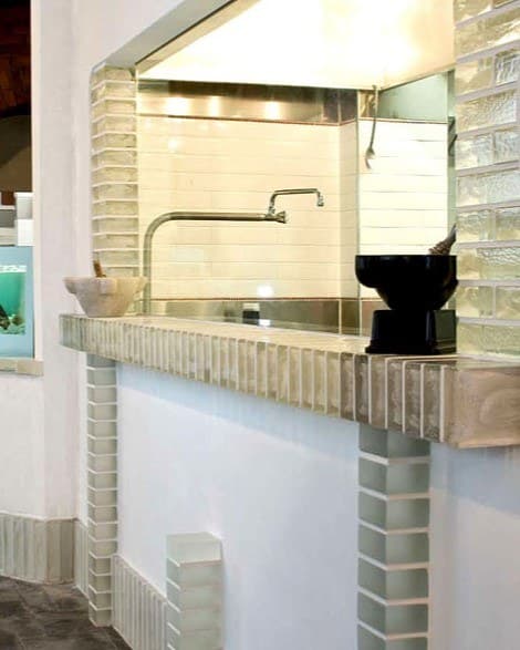 Glass Bricks (AGBR 28)