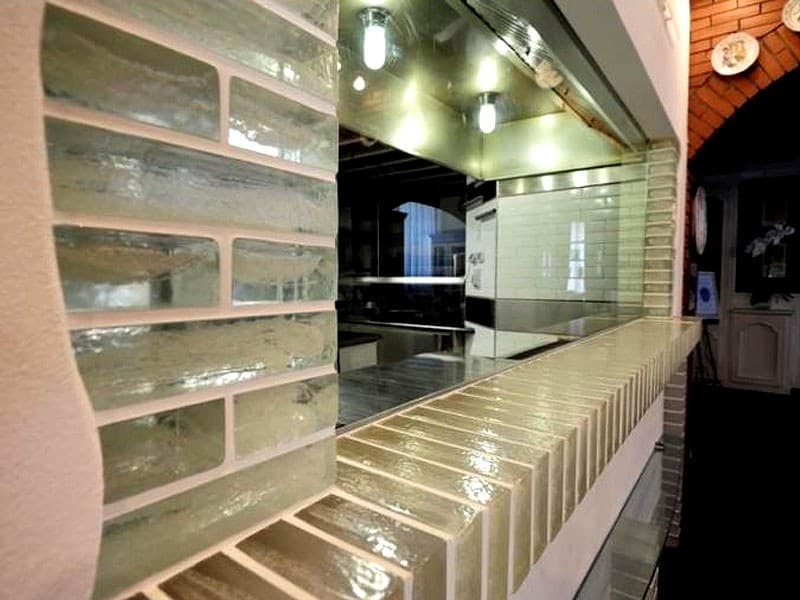 Glass Bricks (AGBR 36)