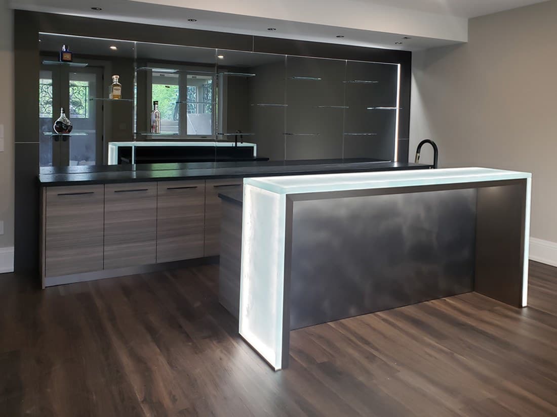 GLASS BAR (GB44)