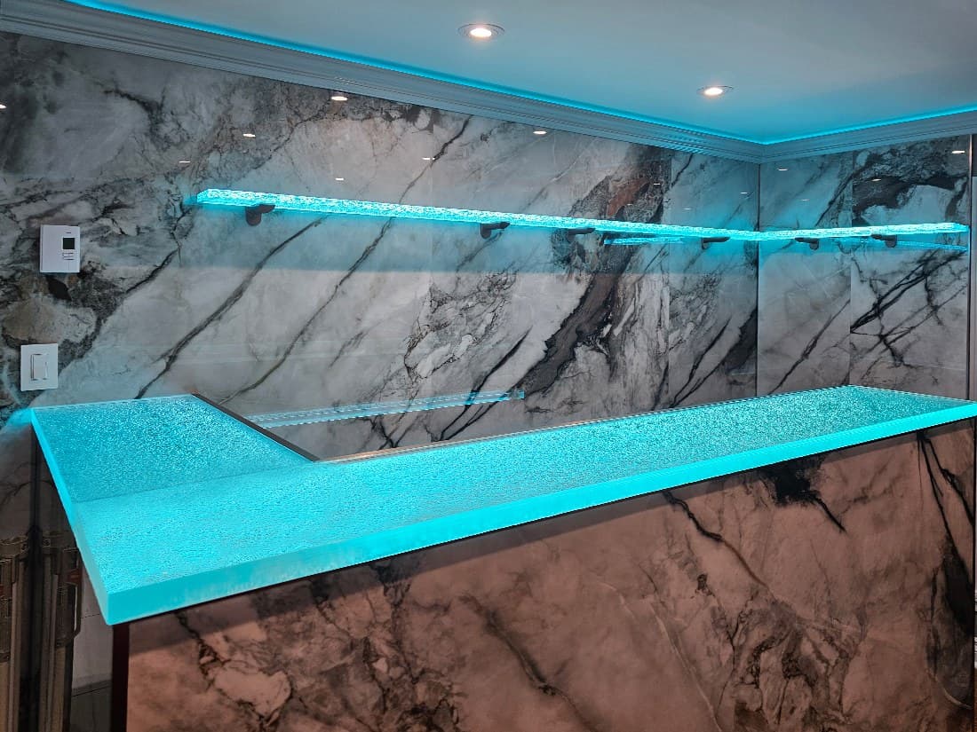 GLASS BAR TOP (GB82)