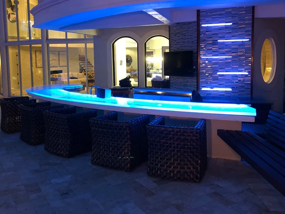 GLASS BARTOP (GB821)