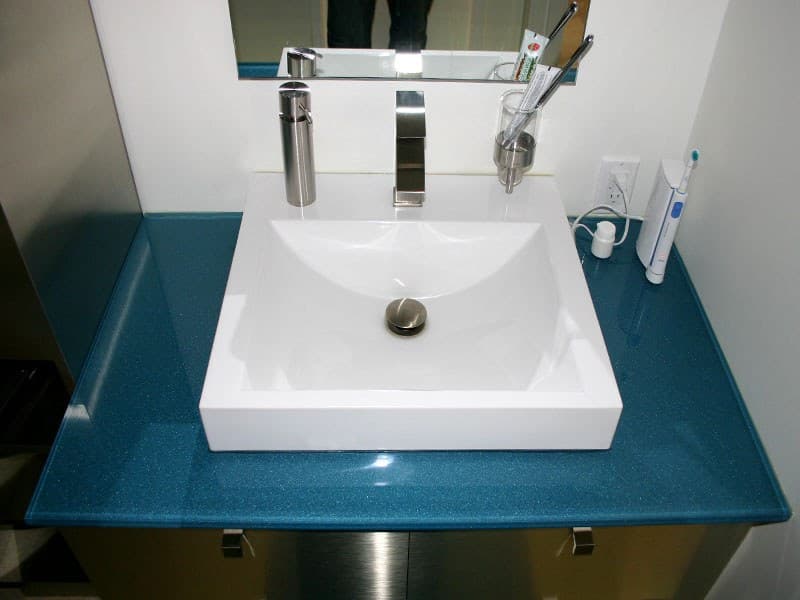 Backpainted bathroom top 3/4" (BC28)