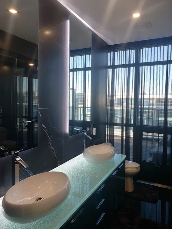 Bathroom glass countertop (BC68)