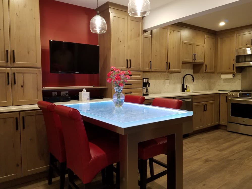 GLASS TABLE TOP/PENINSULA (TT111)