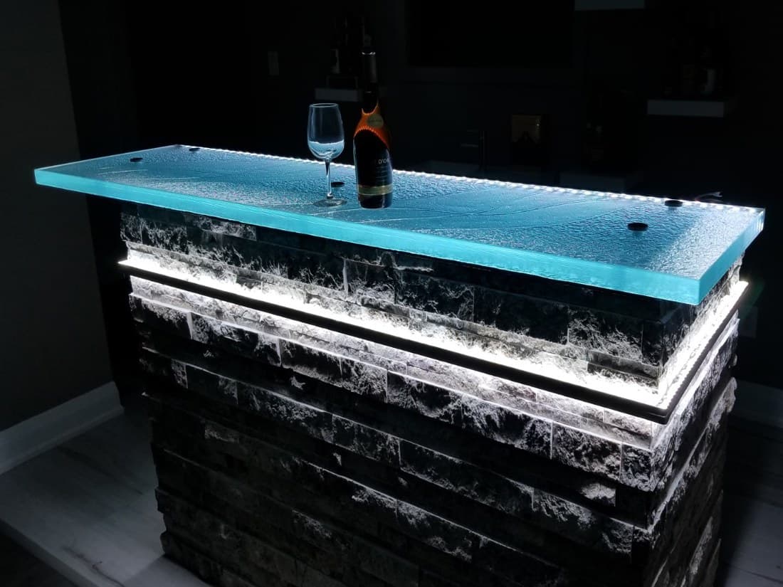 RAISED GLASS COUNTERTOP 1 1/2" (RB58)