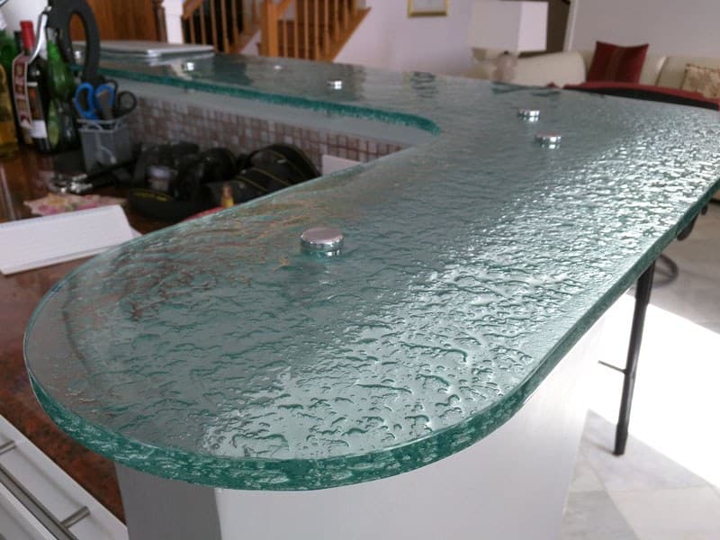 RAISED GLASS COUNTERTOP 1" (RB39)