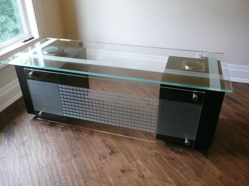 Glass Desk (FRT42)
