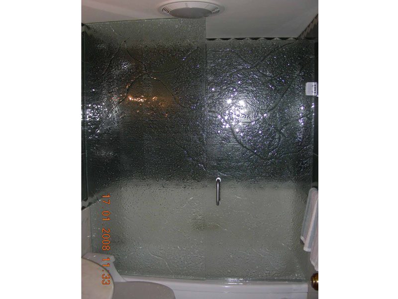 Avalanche shower unit