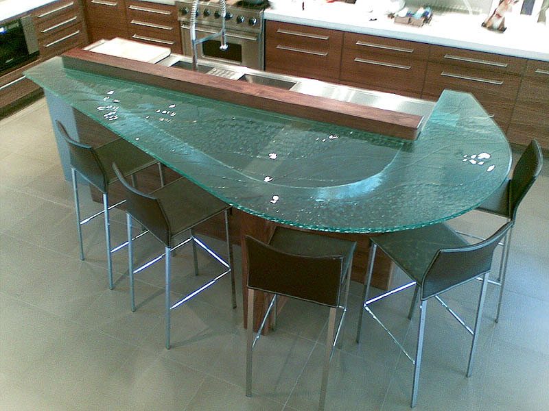 Dona's bar top