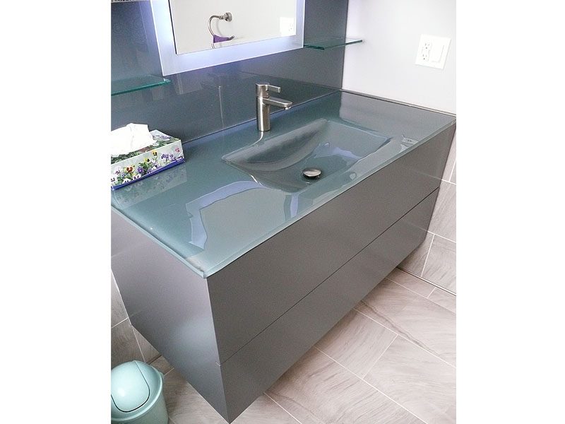 bathroom glass backpainted sink. Contemporary design