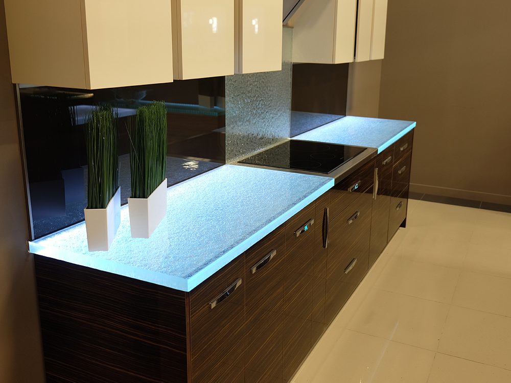 Kitchen glass countertop Improve1