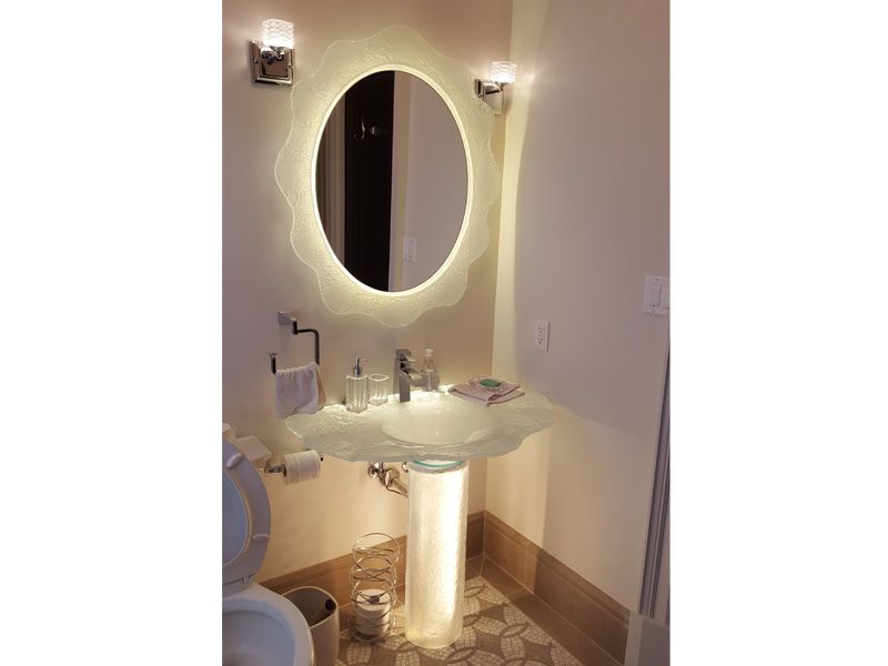 Textured frame mirror