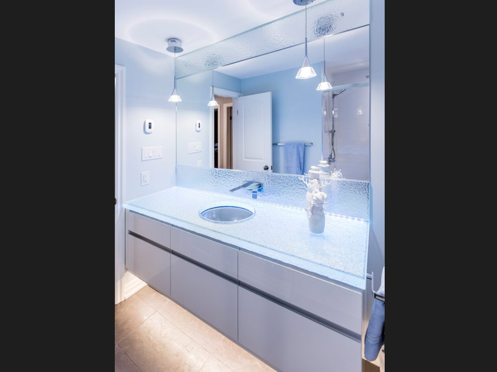Bathroom glass countertop Enns1 1