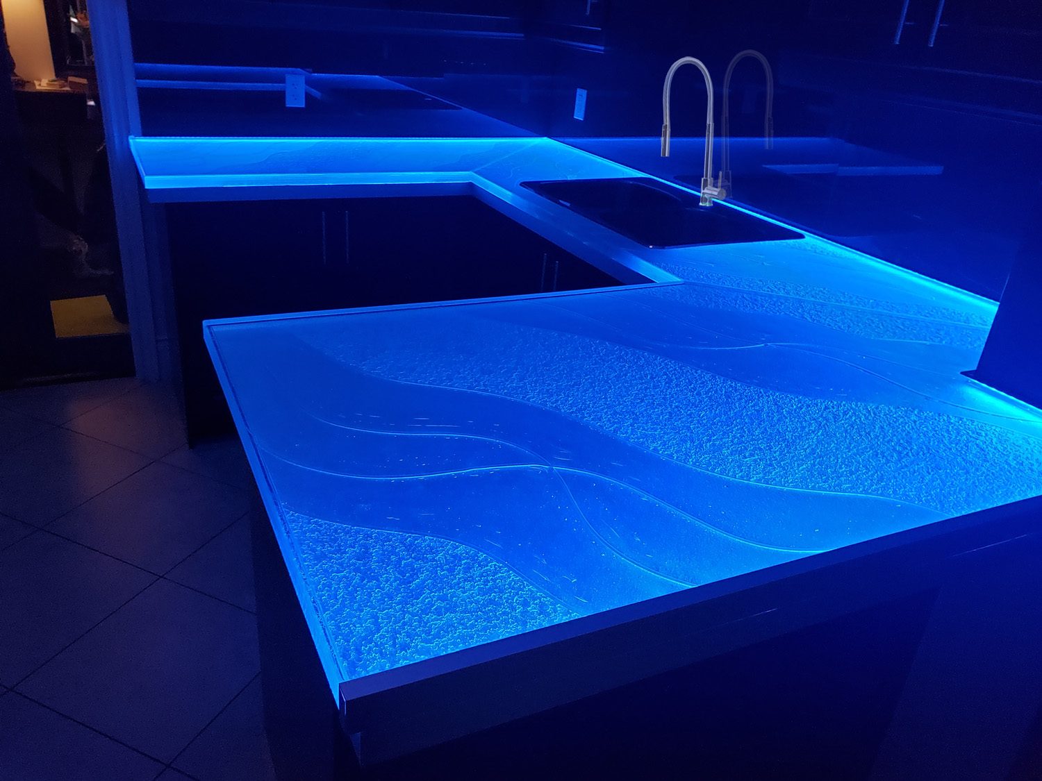 solid glass countertop