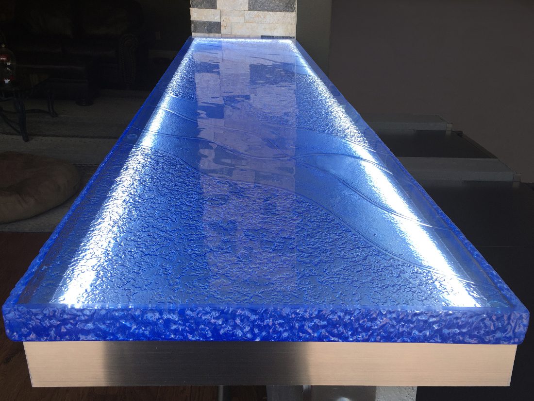 Glass bartop Mike Noonets2
