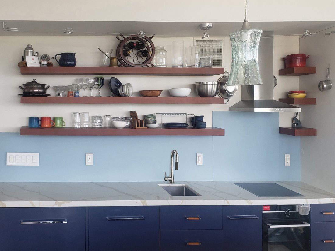 Glass tile backsplash