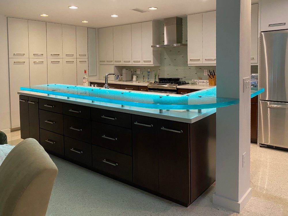 Raised glass bar top Loretta1 1737091075