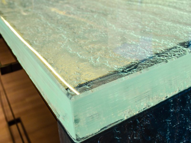 Glass bartop Justin Smith7