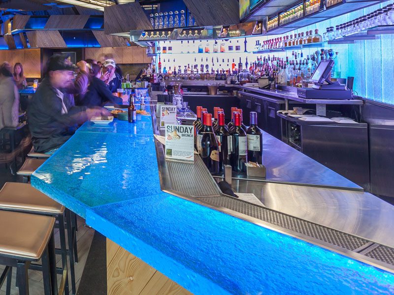 Glass bartop XOC bar3