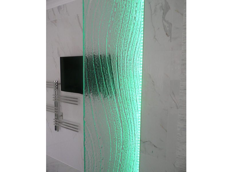 Glass divider Satnam9