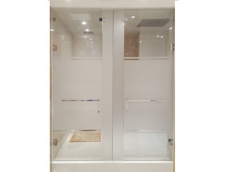 Shower enclosureMichael Kocarov2