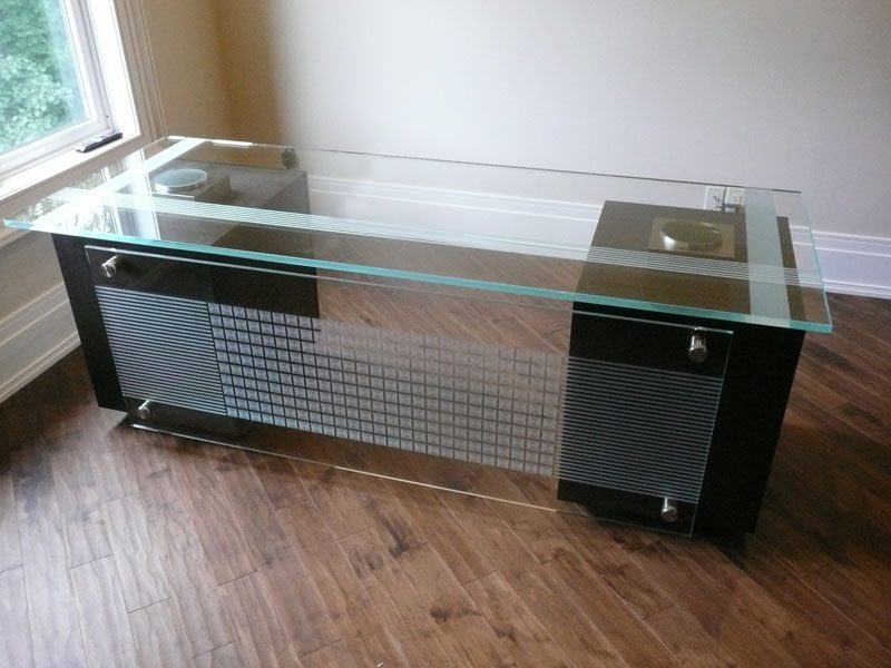 Yura Sinyak Desk